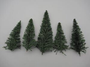 5 sapins coniques sans pied 10 à 16.5 cm