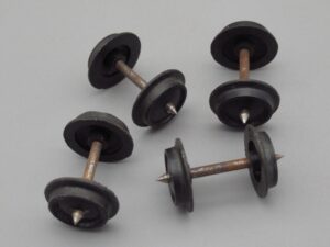 4 essieux 11 mm en métal et roues en plastique noir