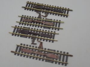 4 rails droits 12.35 cm de dételage laiton - Jouef