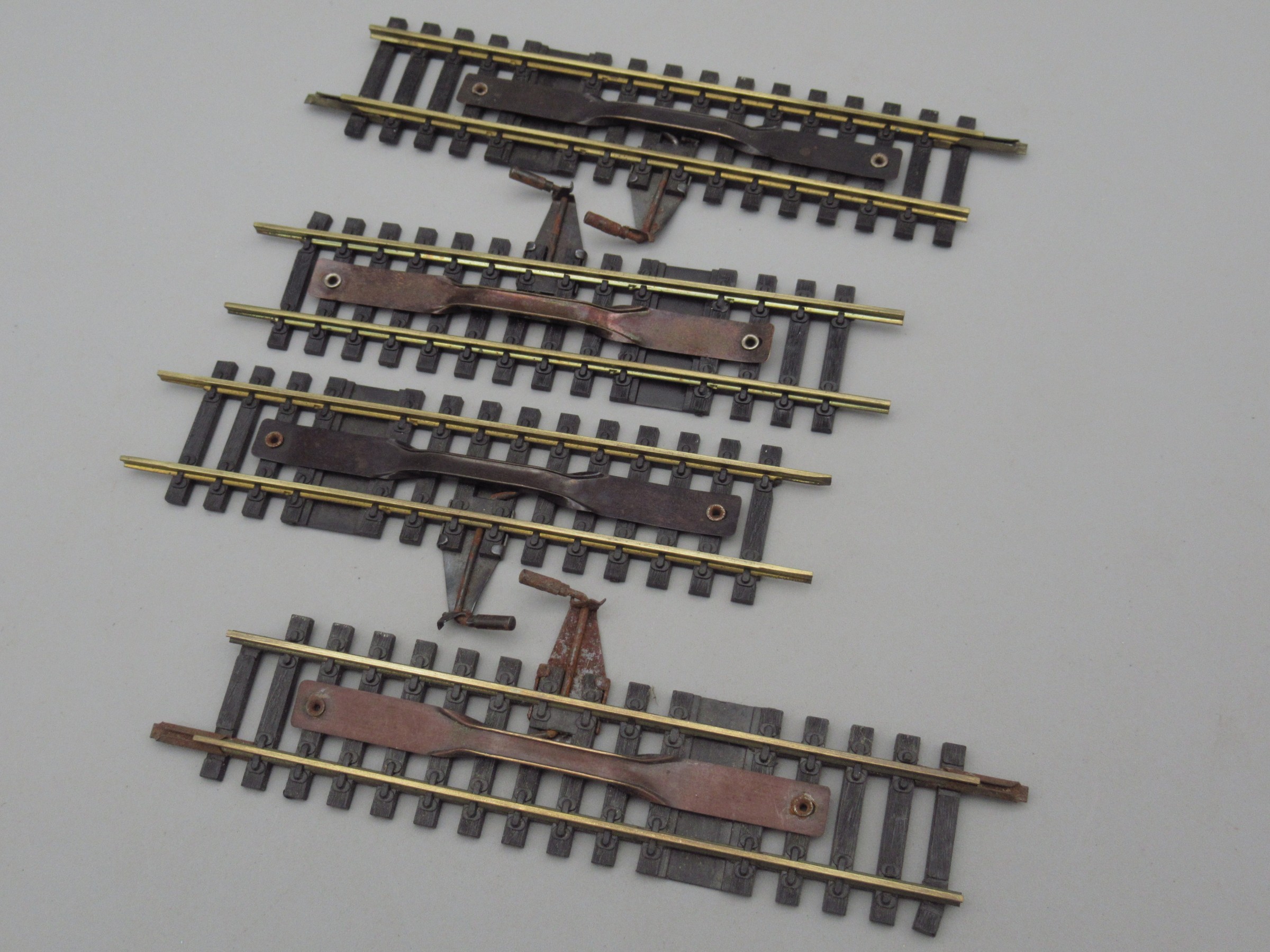 4 rails droits 12.35 cm de dételage laiton - Jouef