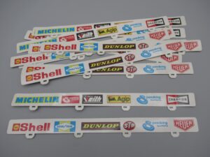 12 glissières 27.4 cm pour circuit routier Jouef ou Artin