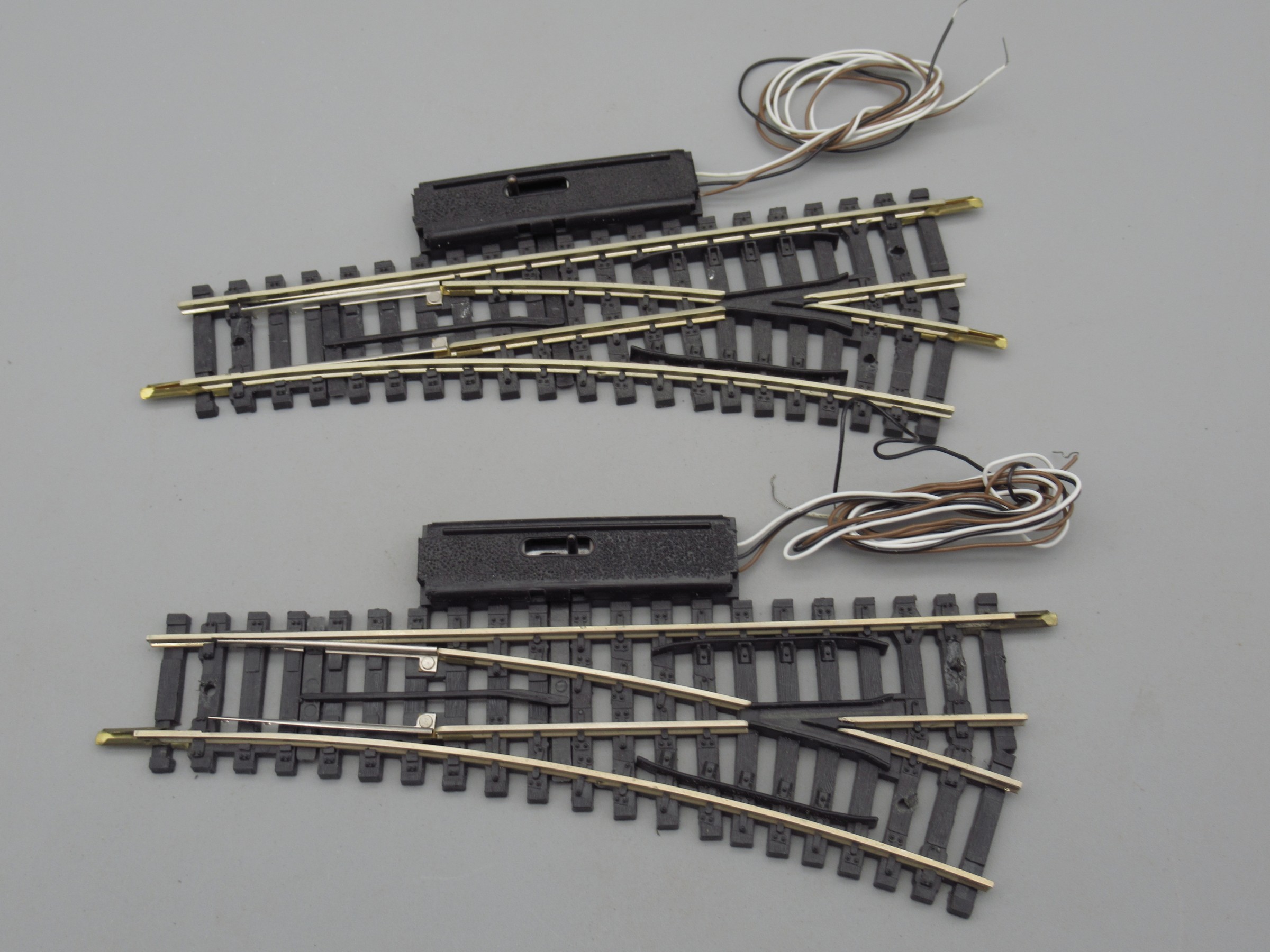 2 rails aiguillages élec. droite 15.4 cm R=385 mailchort - Jouef