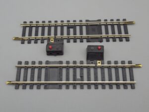2 rails droits 12.35 cm inter., coupure mailchort - Jouef 475/2p
