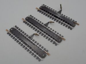 3 rails droits 10.9 cm de dételage de wagon - Lima