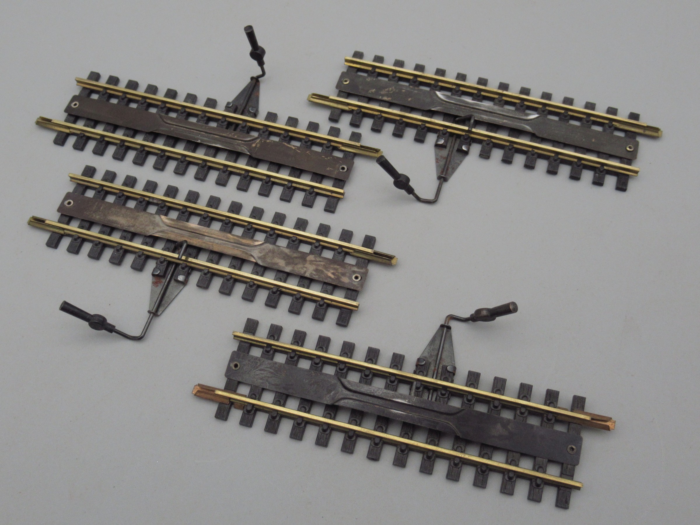 4 rails droits 10.2 cm de dételage laiton - Fleischmann 1700/2