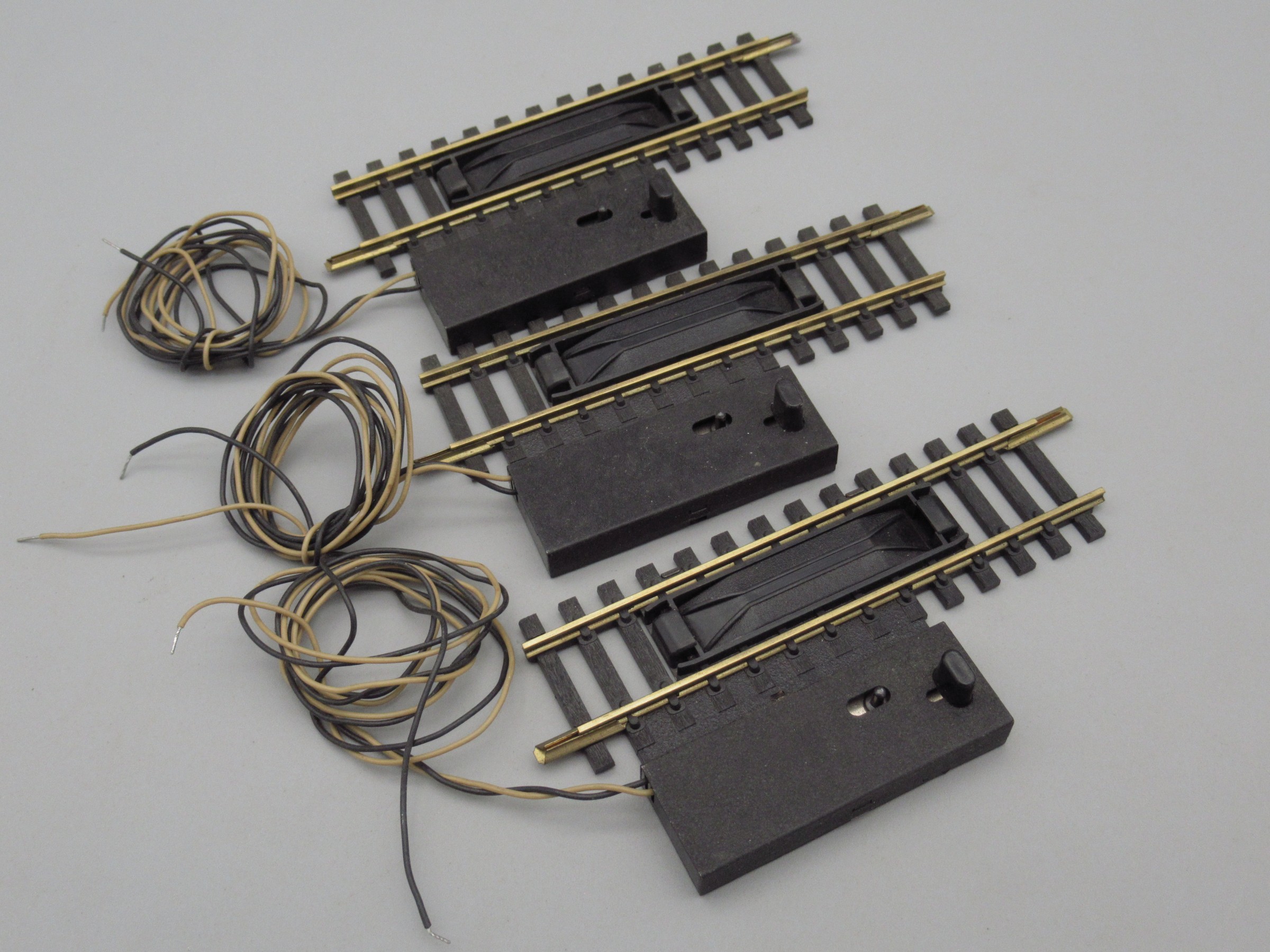 3 rails droits 10.1 cm dételage électrique laiton - Fleischmann