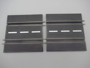 2 pistes droites 11.1 cm pour circuit routier Artin ou Jouef