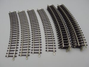 12 rails courbes R=381 30° mailchort - HOrnby acH0