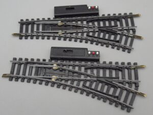 2 rails aiguillages électriques à droite R=385 15.4 cm - Jouef