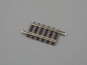 Rail droit N 27.7 mm avec ballast - Mailchort - Fleischmann 9104
