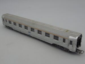 Wagon voiture métallisé 1ère classe SNCF 5187 18 - Jouef
