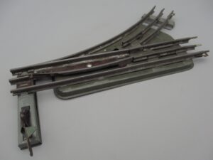 Système 3 rails - Aiguillage à gauche 26.3 cm R=380 45° - JEP
