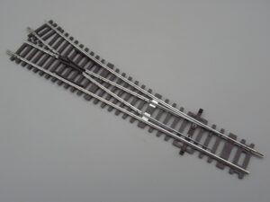 Rail aiguillage à droite 23.1 cm - Hachette Collections