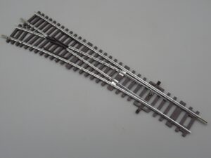 Rail aiguillage à gauche 23.1 cm - Hachette Collections