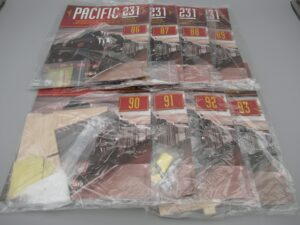 Maquette 1/32e - Locomotive Pacific 231 - Altaya n°86 à 93