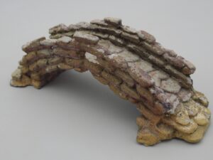 Pont de pierre en résine 18 x 7 x 6.5 cm