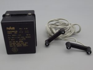 Alimentation 220v 50Hz - 9V 36W avec cordon - Polistil A90